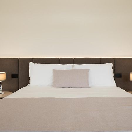 Essenza Relais Contemporaneo Bed & Breakfast Cisternino Exterior photo